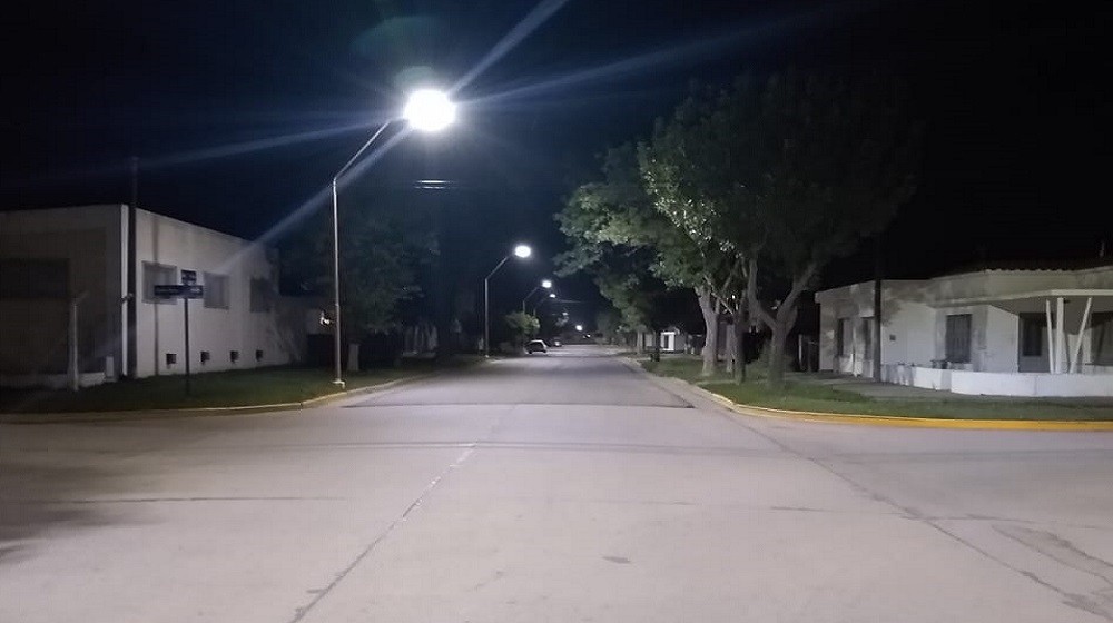 RENOVACION ILUMINACION VIAL EN LA PLAYOSA